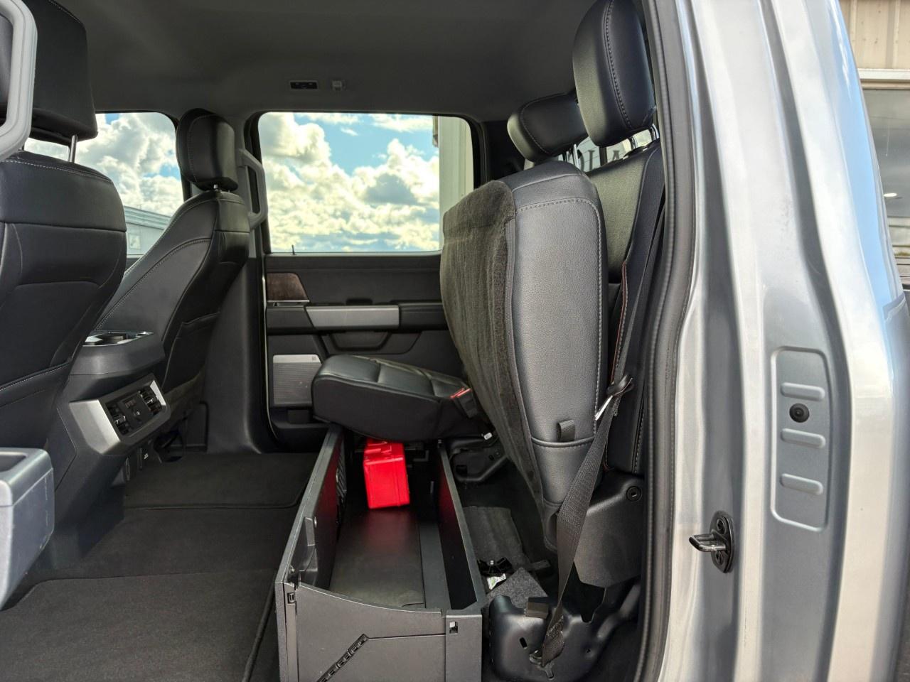 2023 Ford F-250 Super Duty SRW LARIAT 4WD SuperCab 6.75' Box Photo