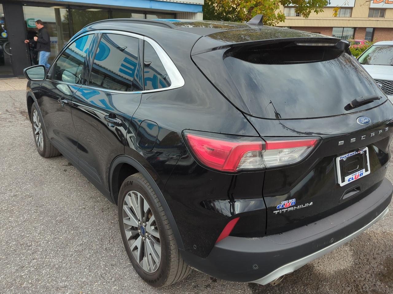2021 Ford Escape Titanium Hybrid