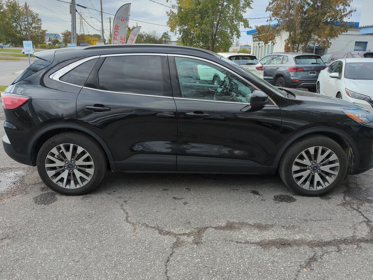2021 Ford Escape Titanium Hybrid