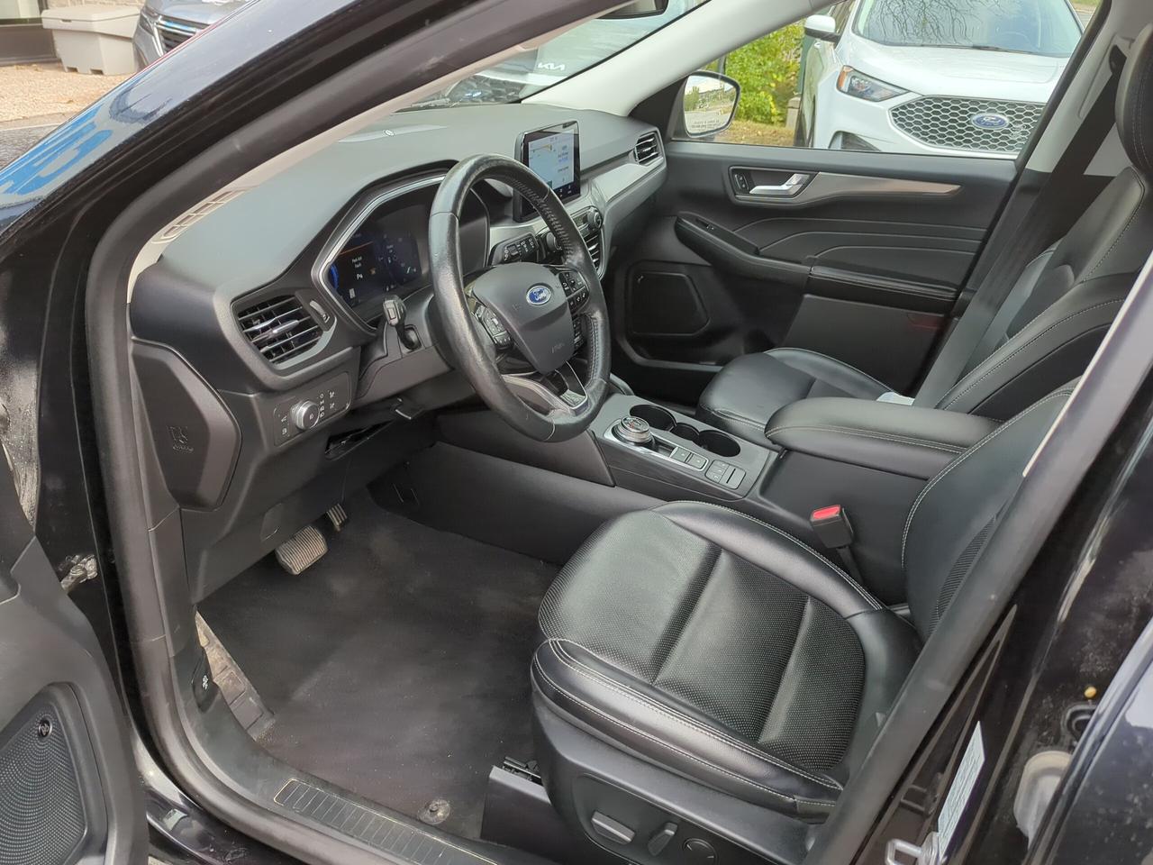 2021 Ford Escape Titanium Hybrid