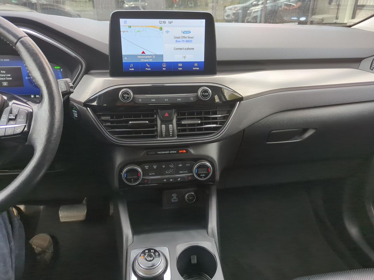 2021 Ford Escape Titanium Hybrid Photo