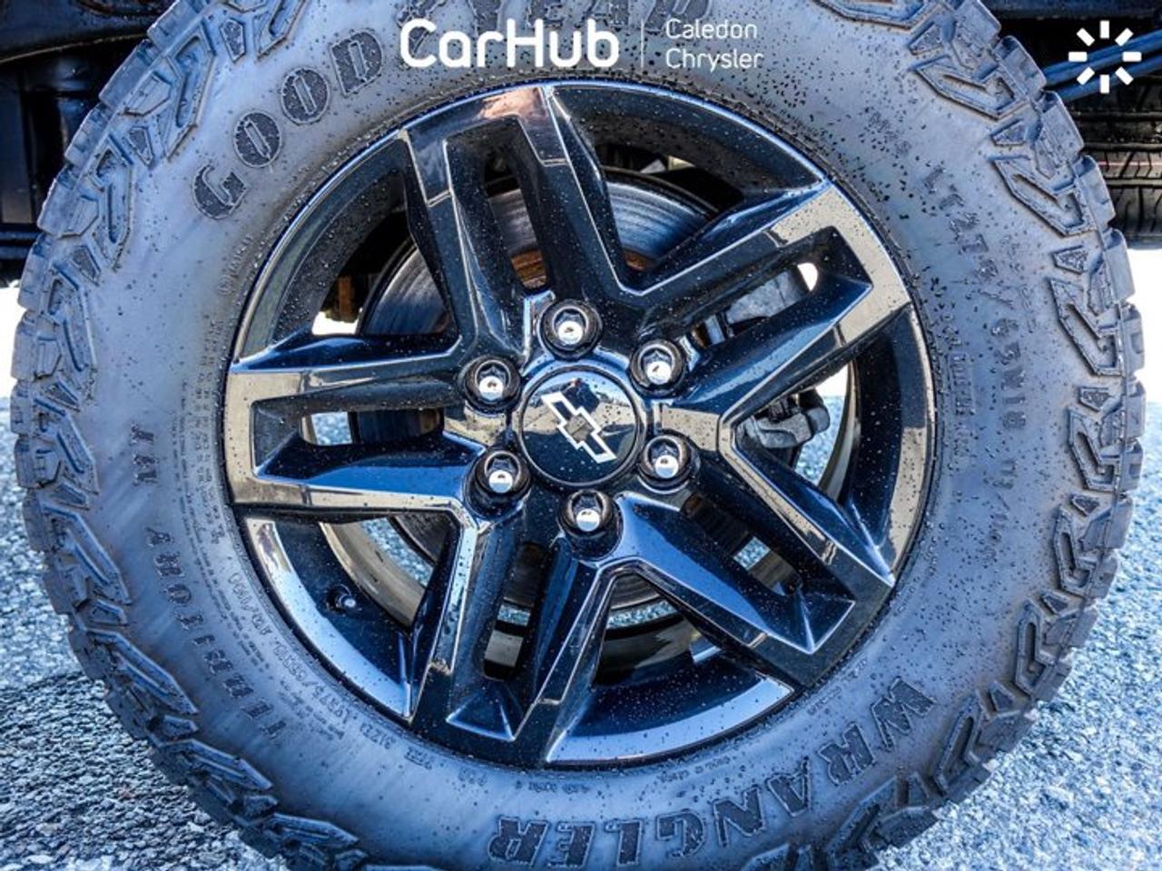2024 Chevrolet Silverado 1500 Crew Custom Trail Boss Crew Cab 157" 2.7L TurboMax I-4 | Z71 Off-Road Suspension with 2-Inch Lift Photo