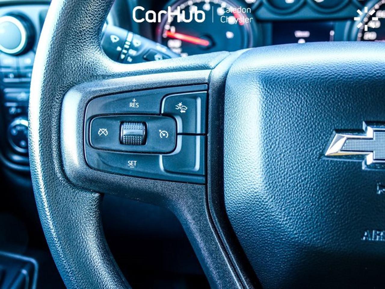 2024 Chevrolet Silverado 1500 Crew Custom Trail Boss Crew Cab 157" 2.7L TurboMax I-4 | Z71 Off-Road Suspension with 2-Inch Lift Photo