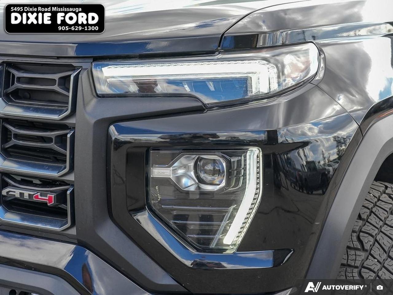 2024 GMC Canyon AT4 Photo