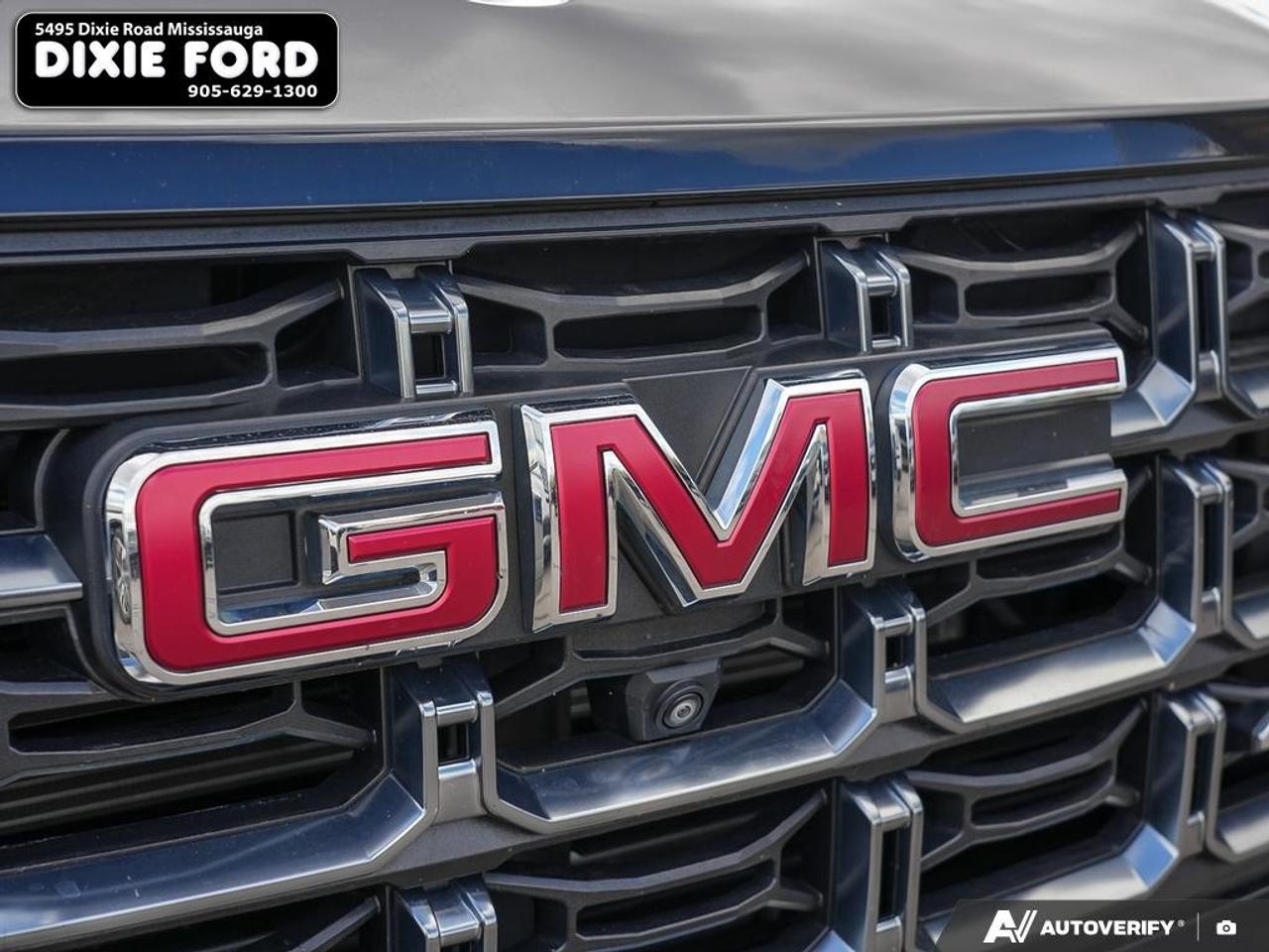 2024 GMC Canyon AT4 Photo