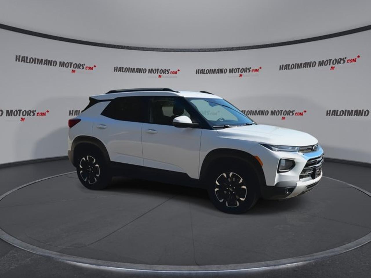 2021 Chevrolet TrailBlazer LT AWD | No accidents Photo5