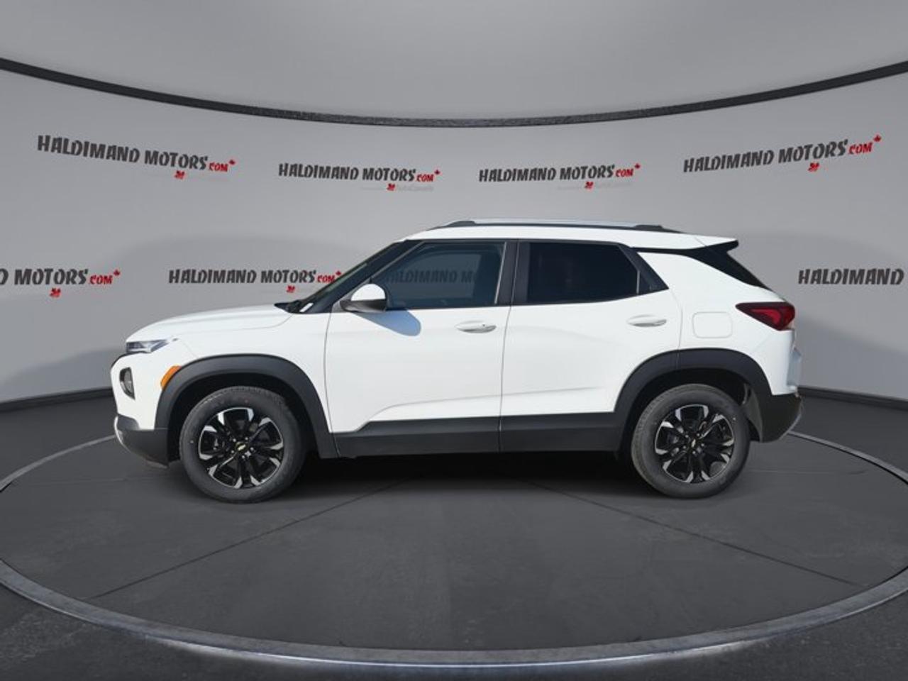 2021 Chevrolet TrailBlazer LT AWD | No accidents Photo