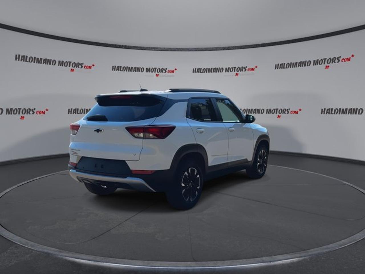 2021 Chevrolet TrailBlazer LT AWD | No accidents Photo