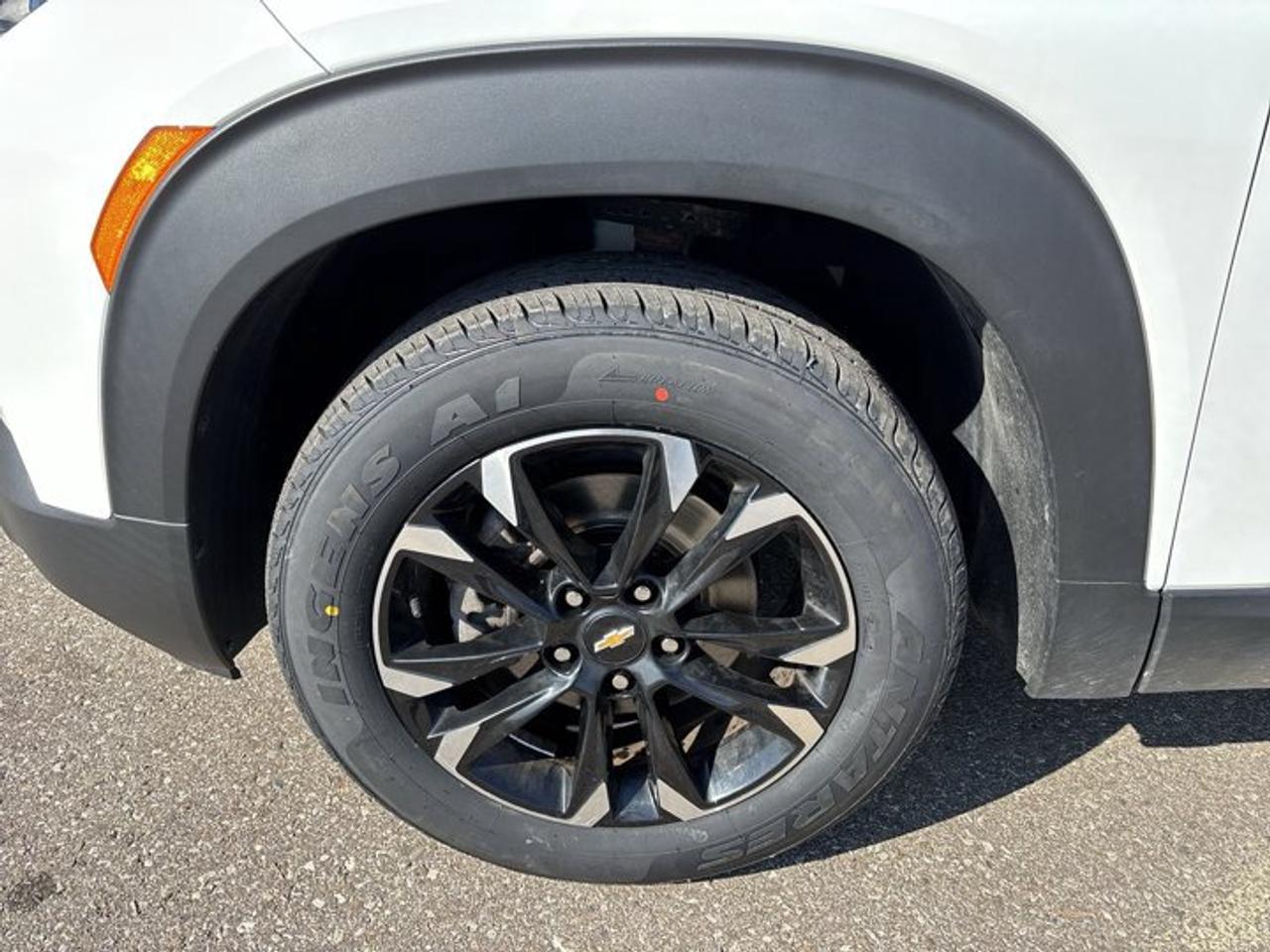 2021 Chevrolet TrailBlazer LT AWD | No accidents Photo