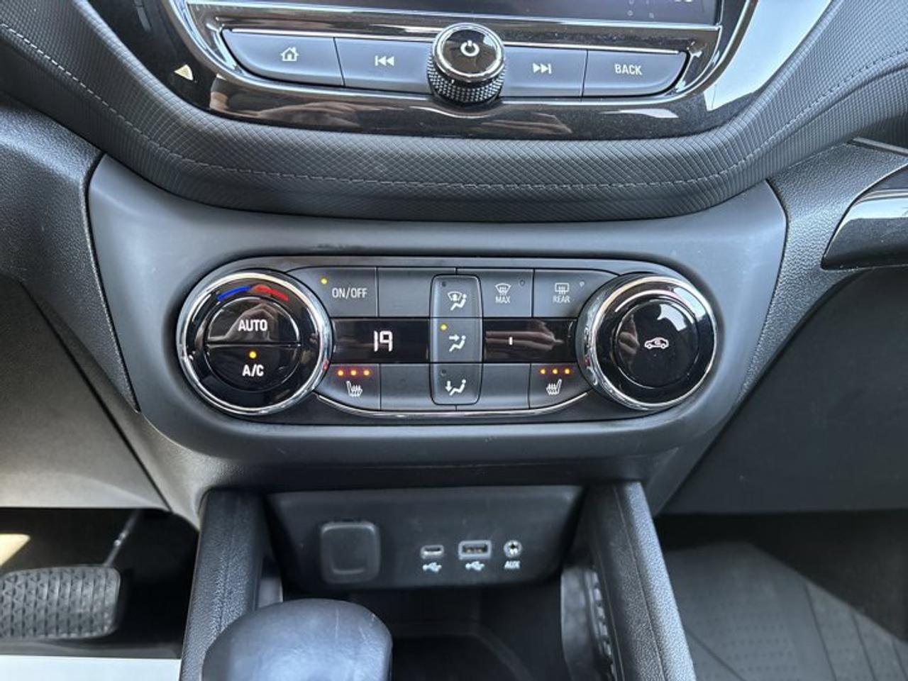 2021 Chevrolet TrailBlazer LT AWD | No accidents Photo