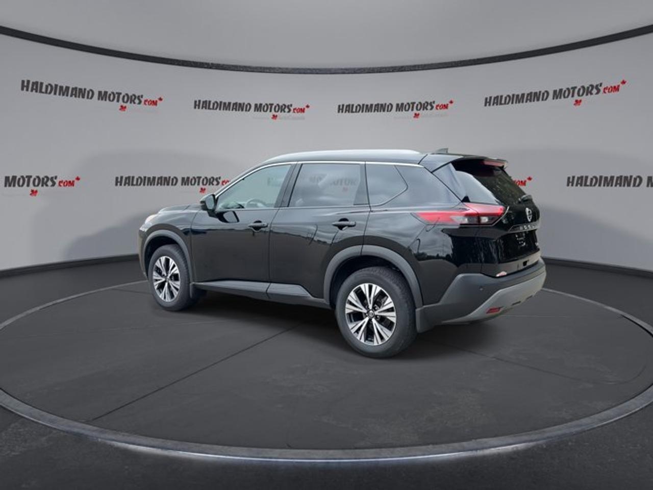 2021 Nissan Rogue SV FWD | No Accidents | Pano. Sunroof | Heated Steering Photo