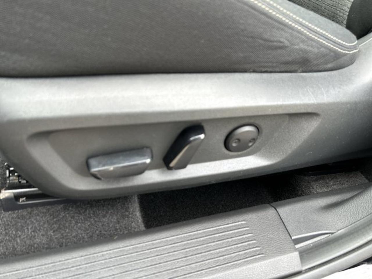 2021 Nissan Rogue SV FWD | No Accidents | Pano. Sunroof | Heated Steering Photo