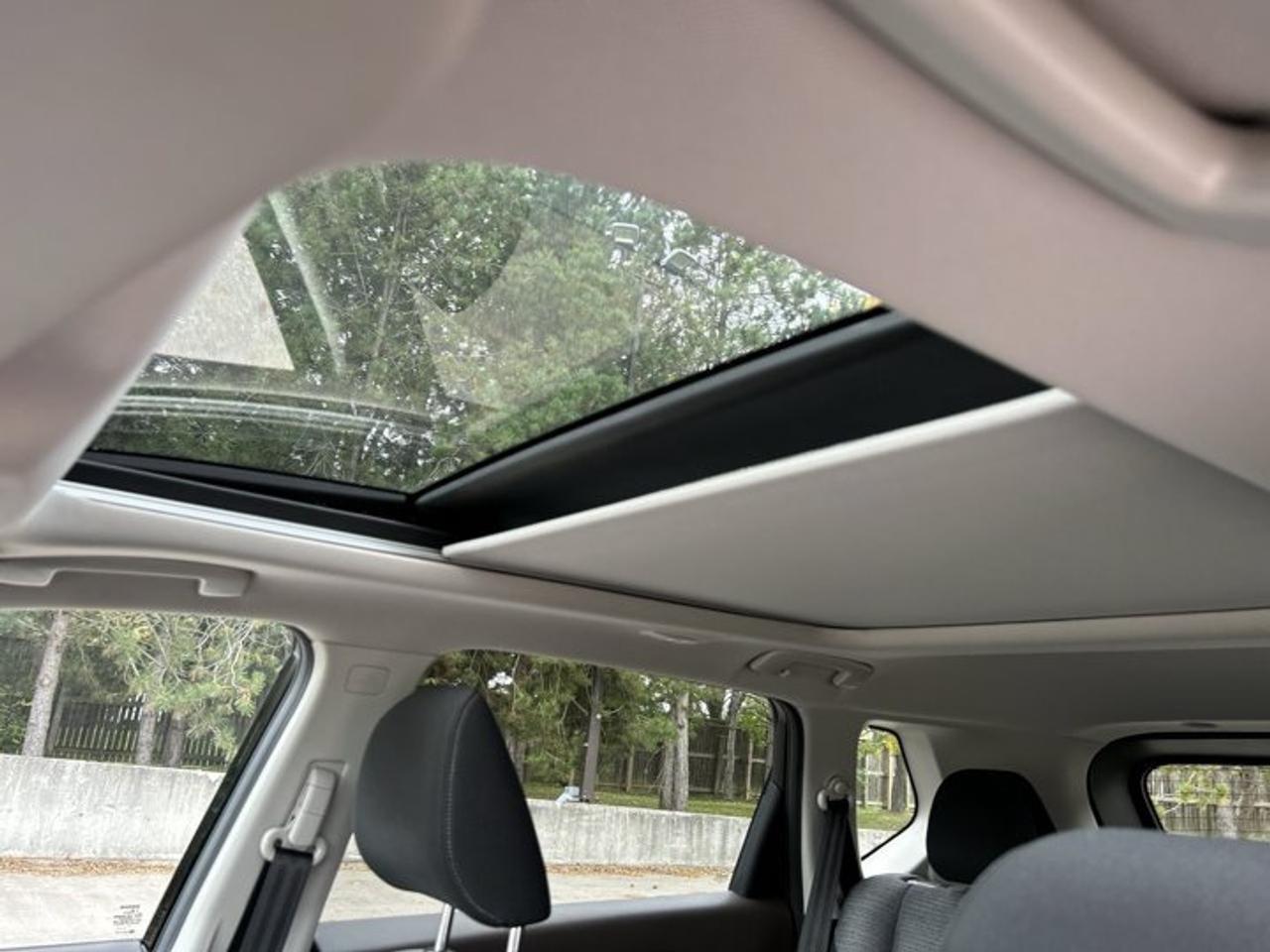 2021 Nissan Rogue SV FWD | No Accidents | Pano. Sunroof | Heated Steering Photo