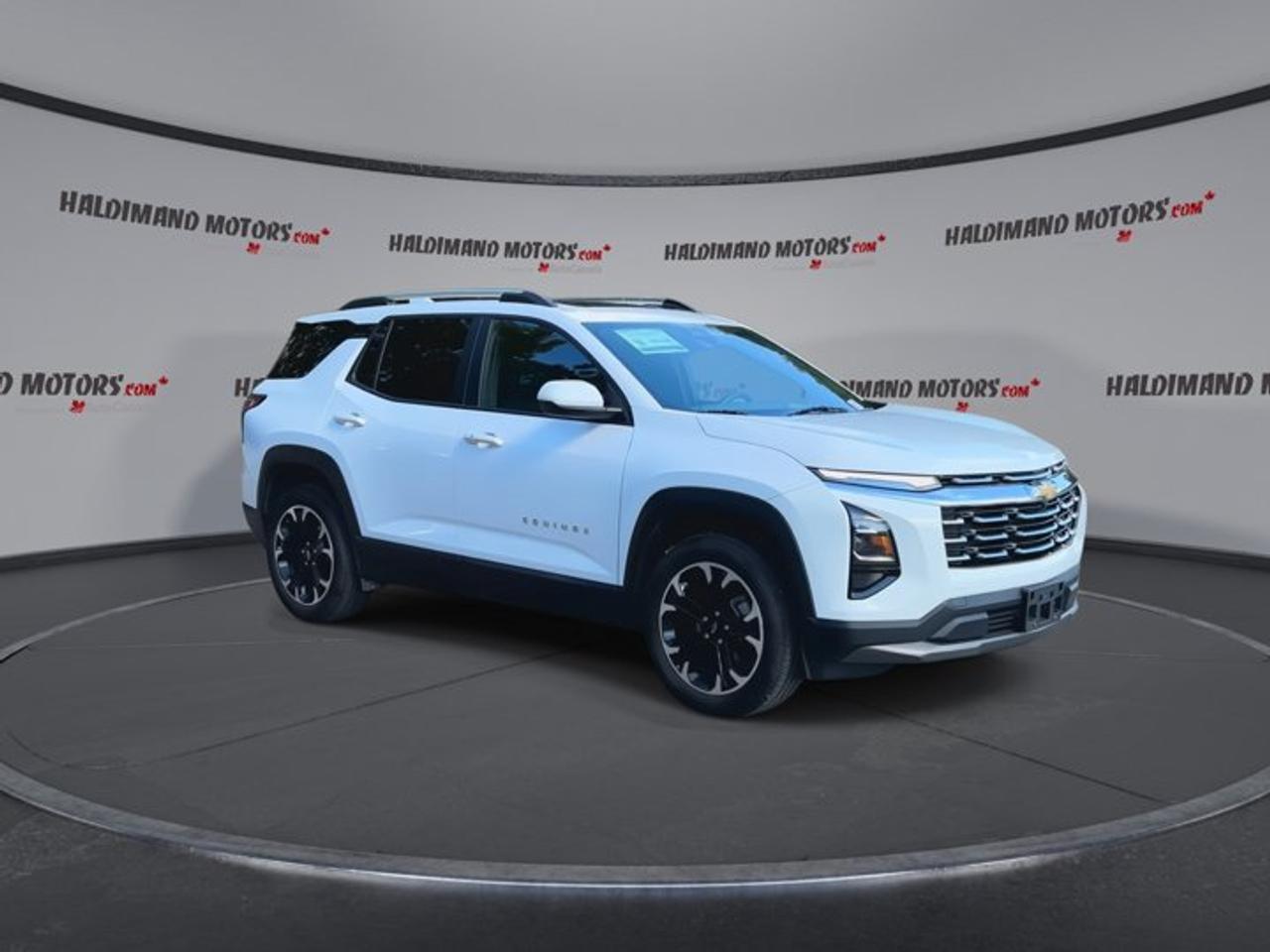 2026 Chevrolet Equinox LT AWD | No Accidents | Pano. Sunroof | Heated Steering Photo5