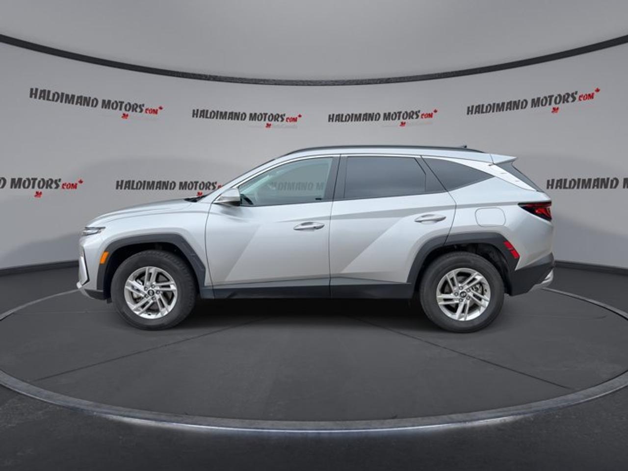 2025 Hyundai Tucson PREFERRED AWD | NO ACCIDENTS | HEATED STEERING Photo