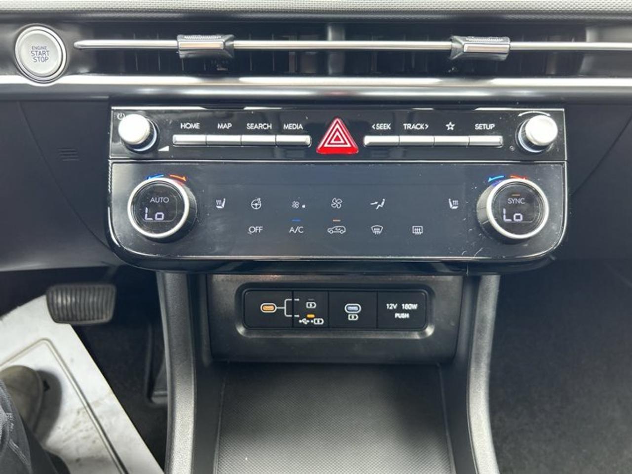 2025 Hyundai Tucson PREFERRED AWD | NO ACCIDENTS | HEATED STEERING Photo
