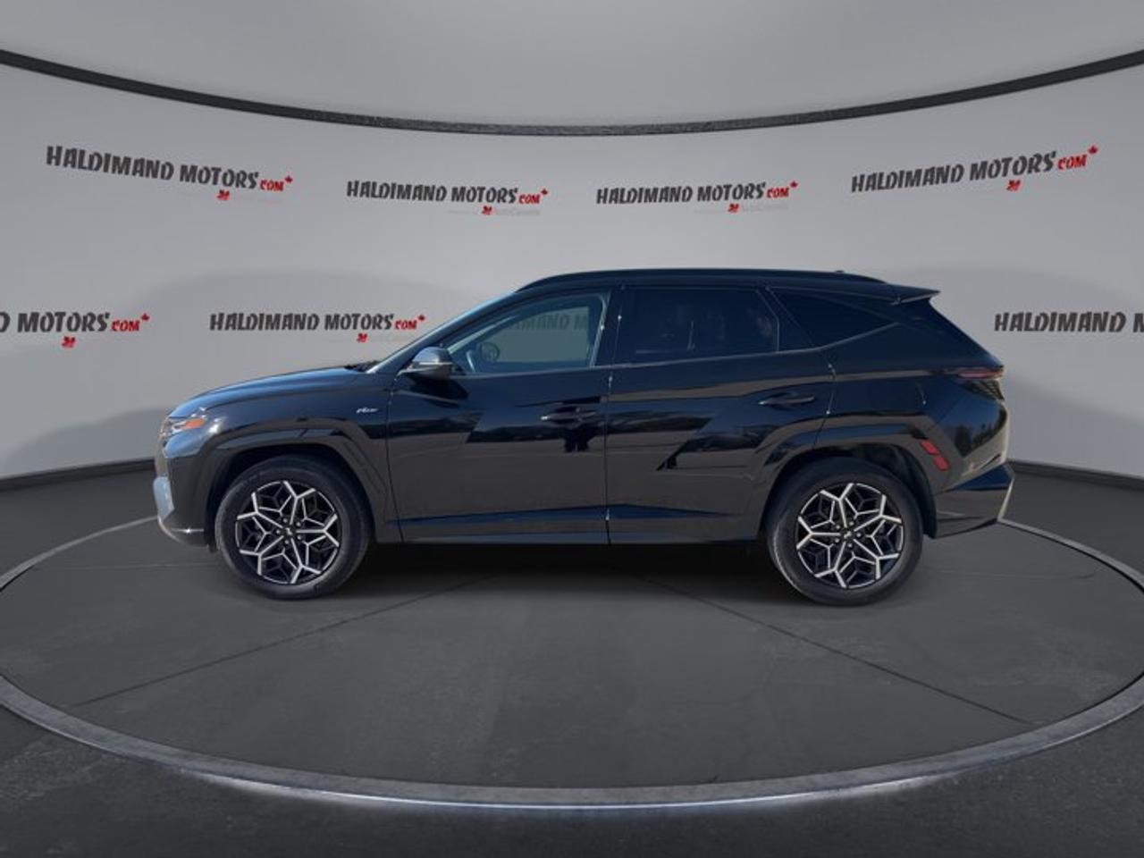 2024 Hyundai Tucson Hybrid N-Line AWD | No Accidents | Heated Steering Photo