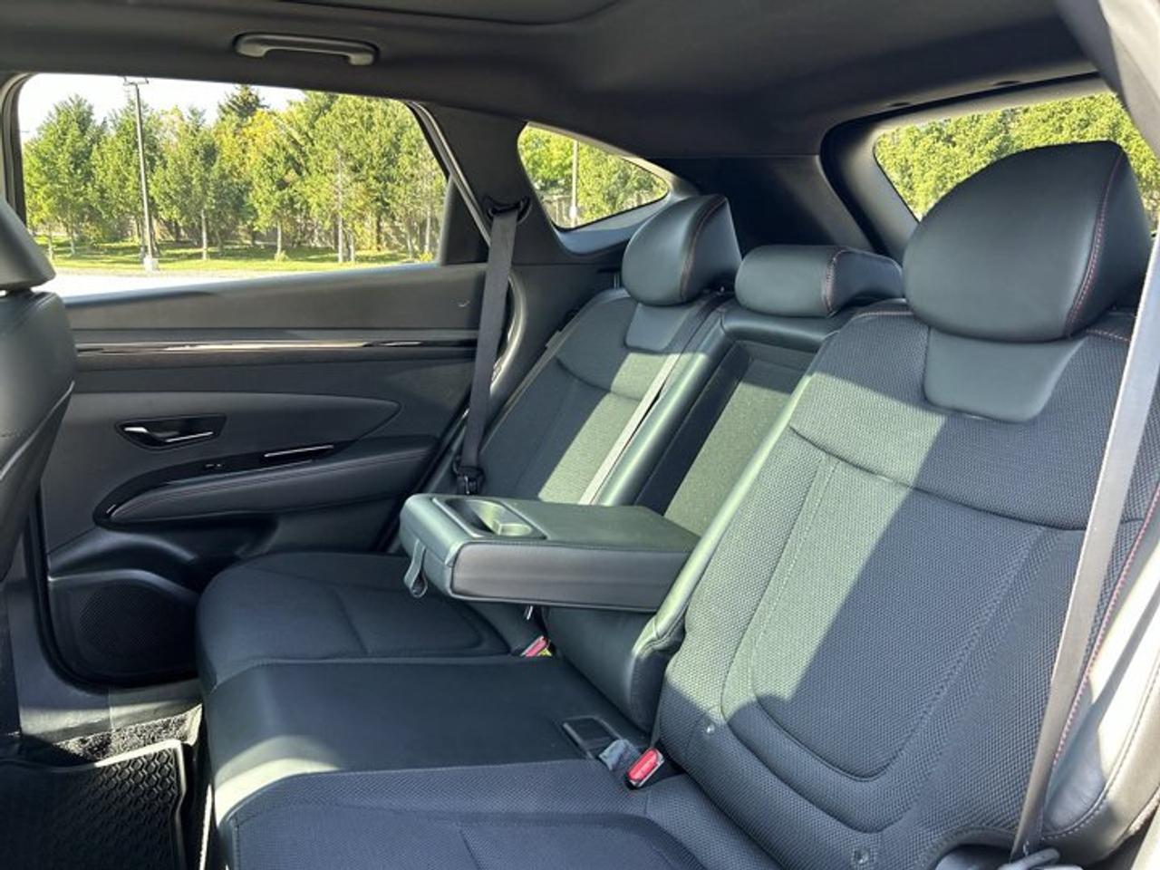 2024 Hyundai Tucson Hybrid N-Line AWD | No Accidents | Heated Steering Photo