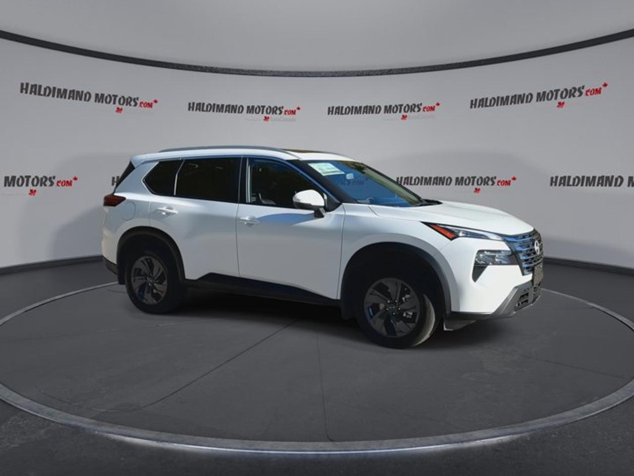 2026 Nissan Rogue SV AWD | One Owner | No Accidents | Heated Steering Photo1