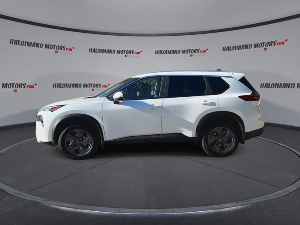 2026 Nissan Rogue SV AWD | One Owner | No Accidents | Heated Steering Photo