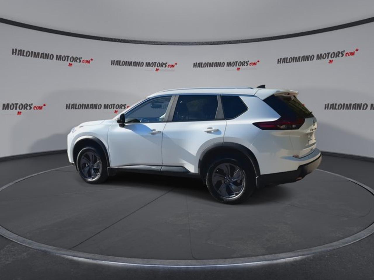 2026 Nissan Rogue SV AWD | One Owner | No Accidents | Heated Steering Photo