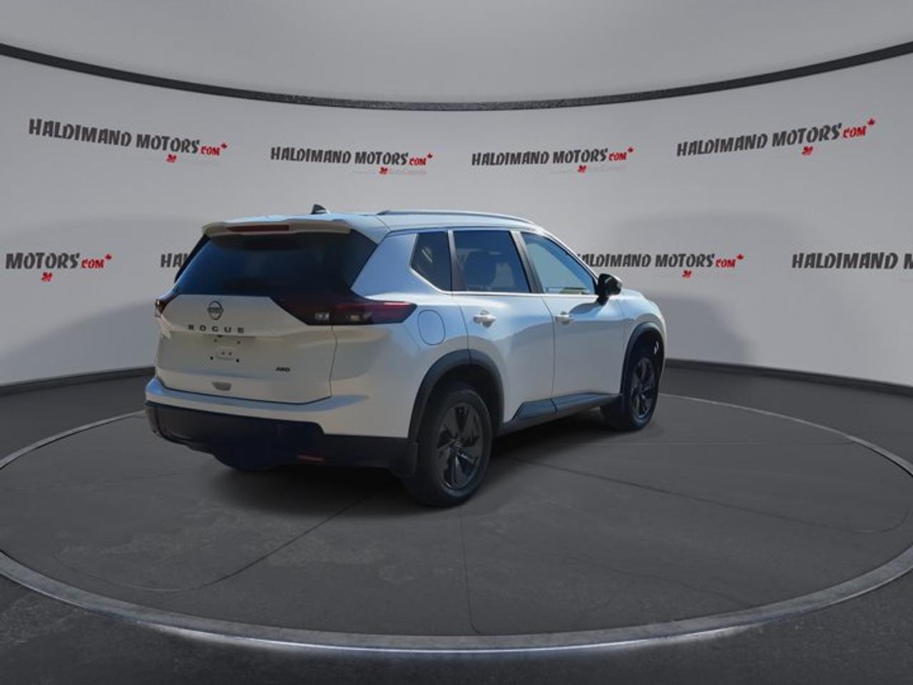 2026 Nissan Rogue SV AWD | One Owner | No Accidents | Heated Steering Photo