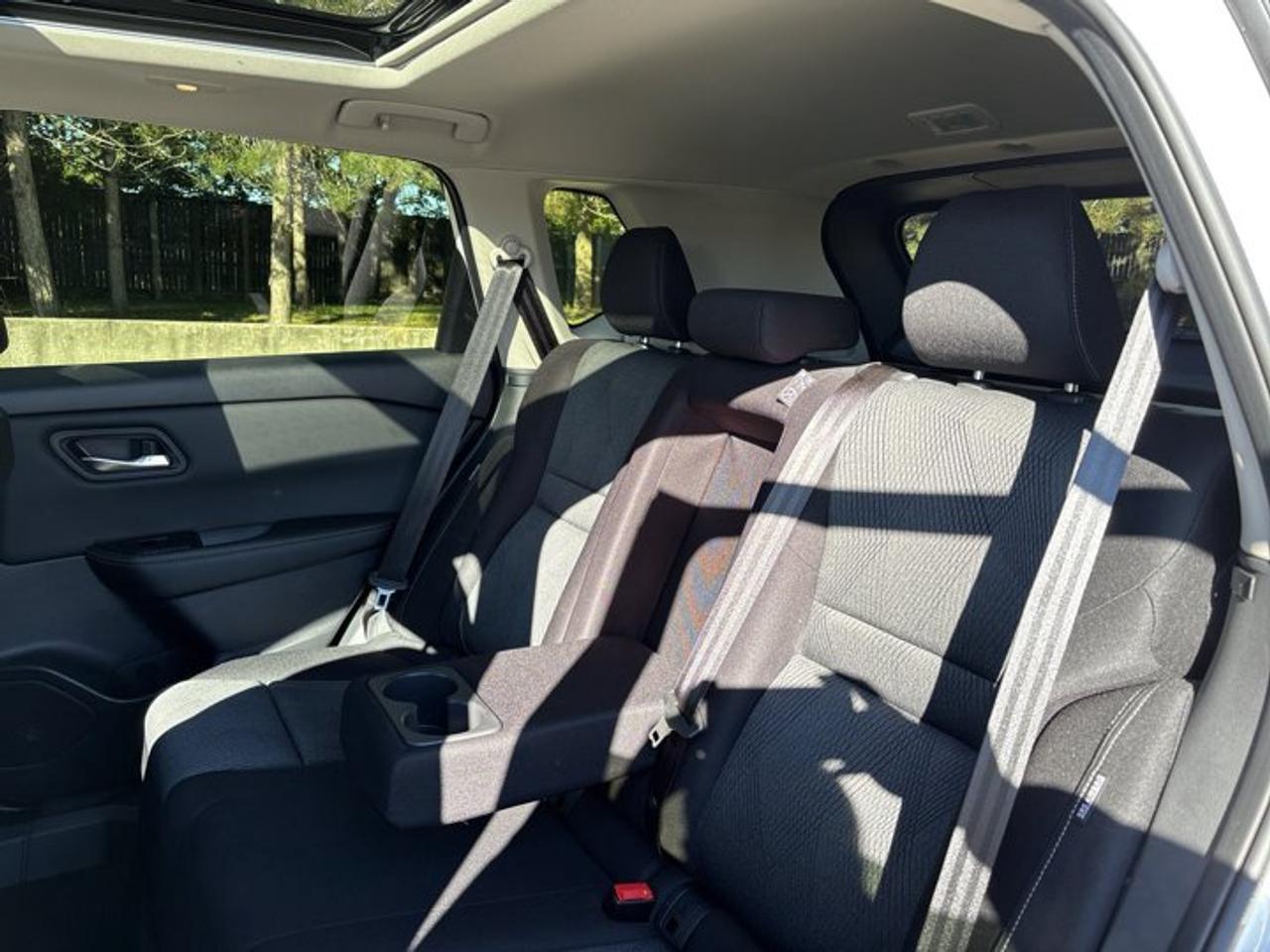 2026 Nissan Rogue SV AWD | One Owner | No Accidents | Heated Steering Photo