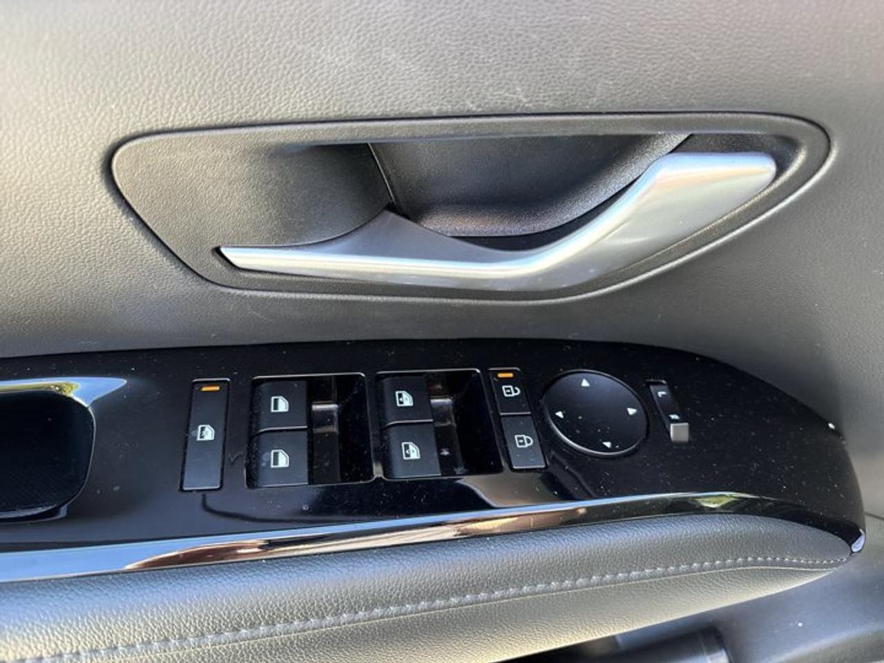 2025 Hyundai Tucson Preferred AWD | No Accidents | Leather Seats Photo