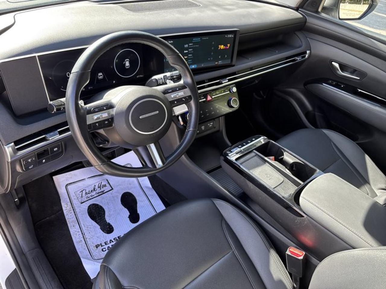 2025 Hyundai Tucson Preferred AWD | No Accidents | Leather Seats Photo