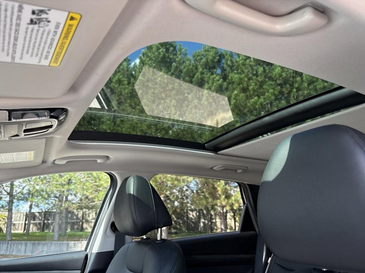 2025 Hyundai Tucson Preferred AWD | No Accidents | Leather Seats Photo