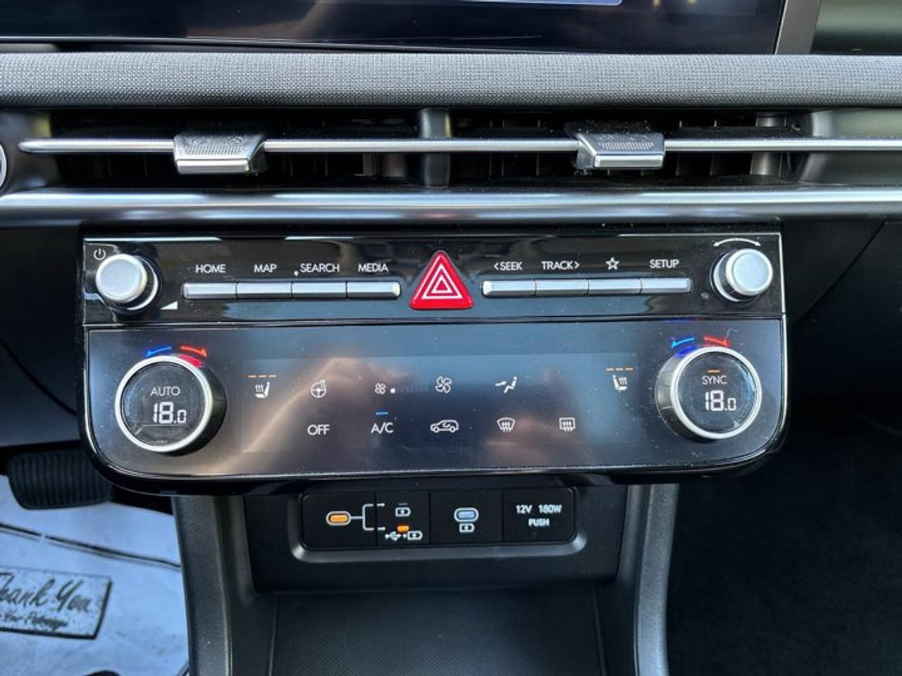 2025 Hyundai Tucson Preferred AWD | No Accidents | Leather Seats Photo