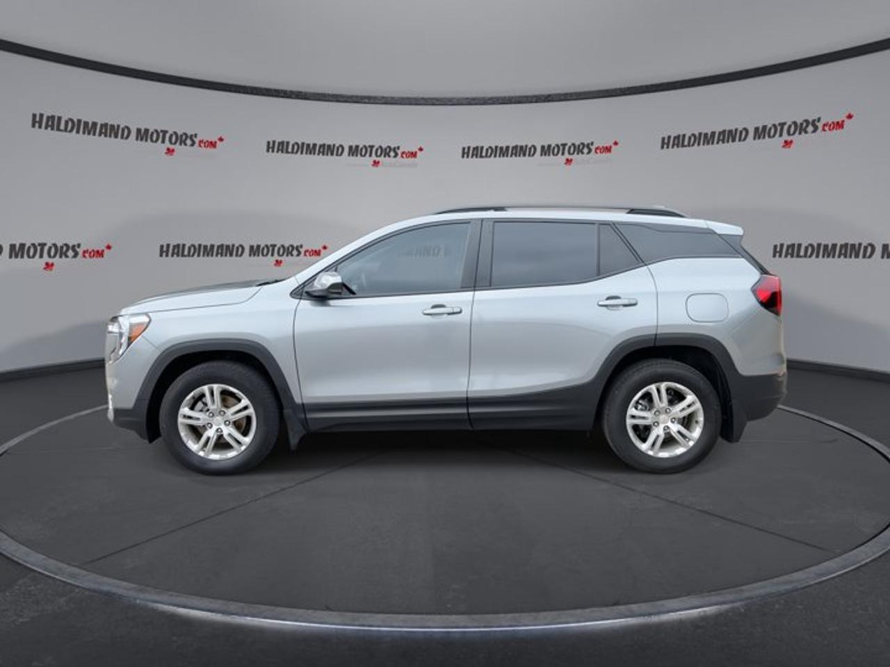 2023 GMC Terrain SLE AWD | No accidents Photo