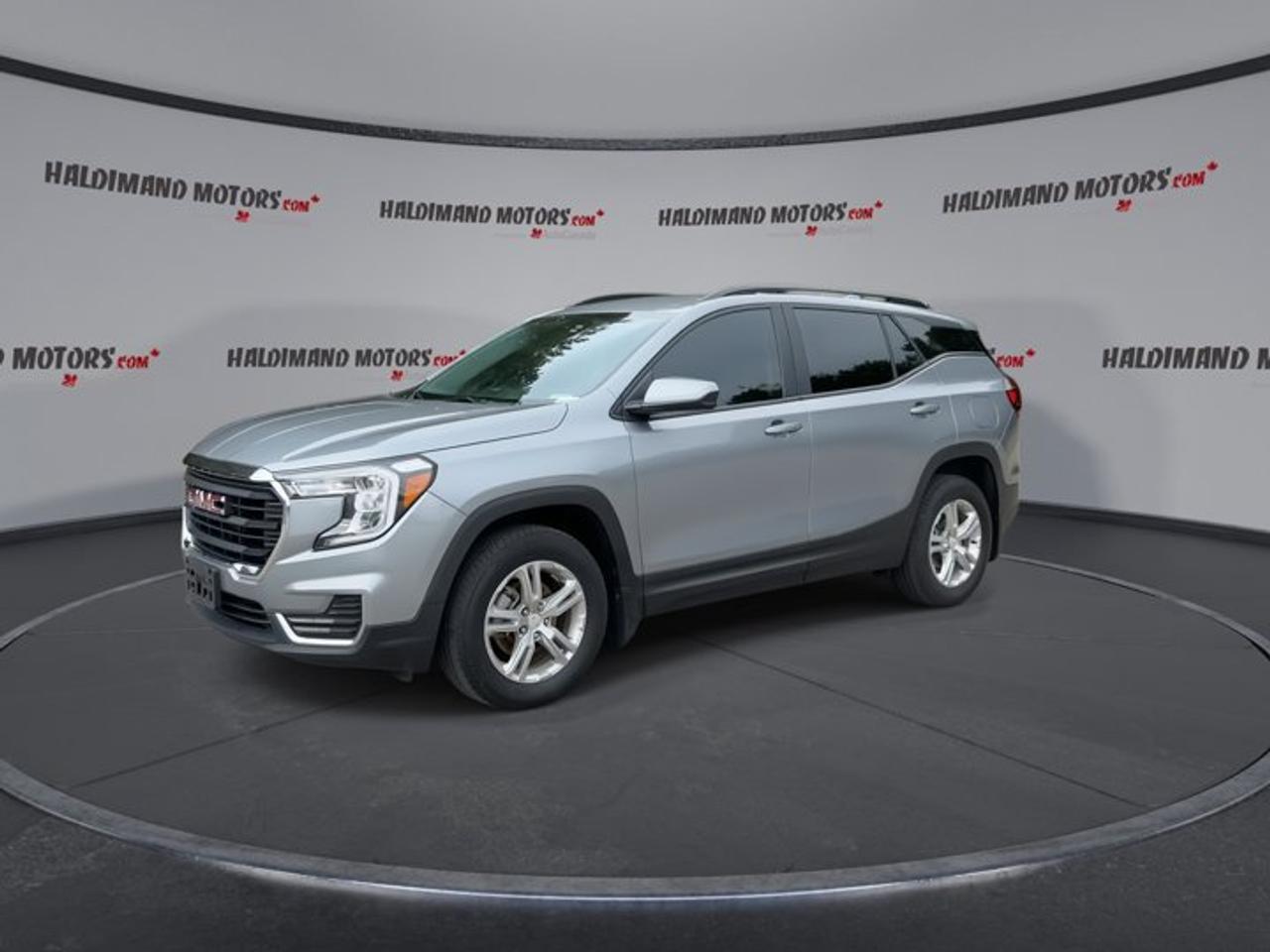 2023 GMC Terrain SLE AWD | No accidents Photo3