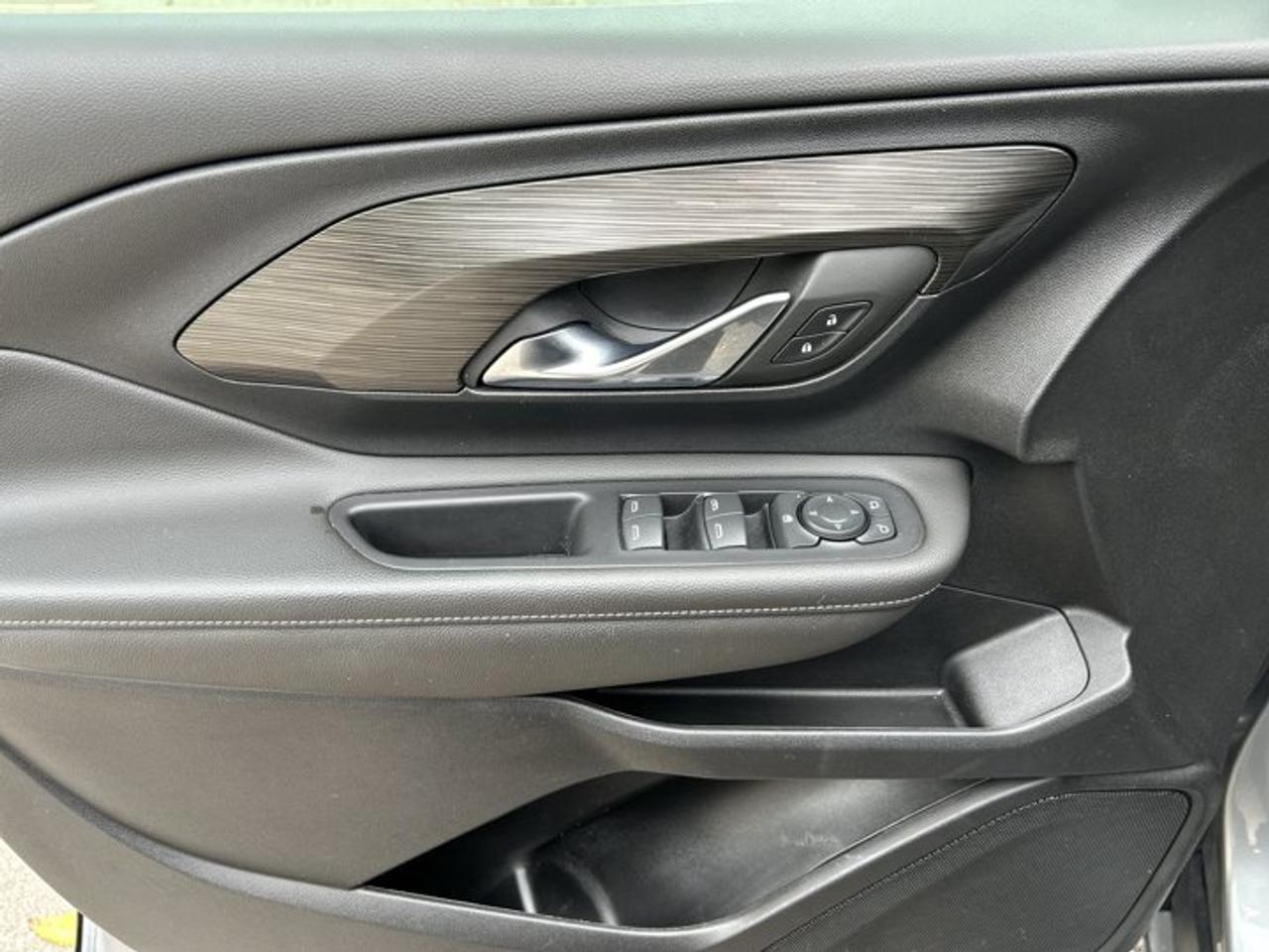 2023 GMC Terrain SLE AWD | No accidents Photo