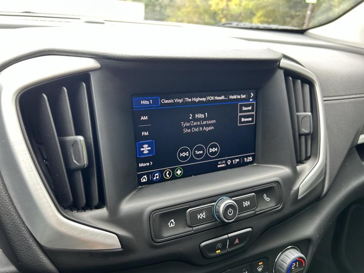2023 GMC Terrain SLE AWD | No accidents Photo