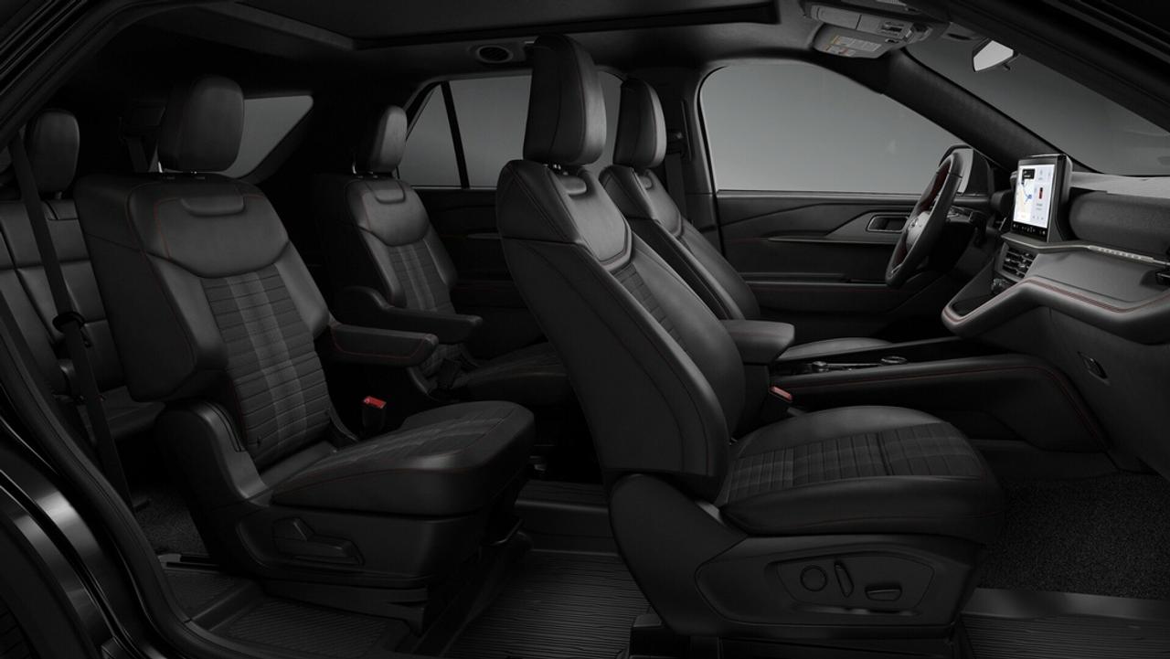 2027 Ford Explorer ST-Line Photo