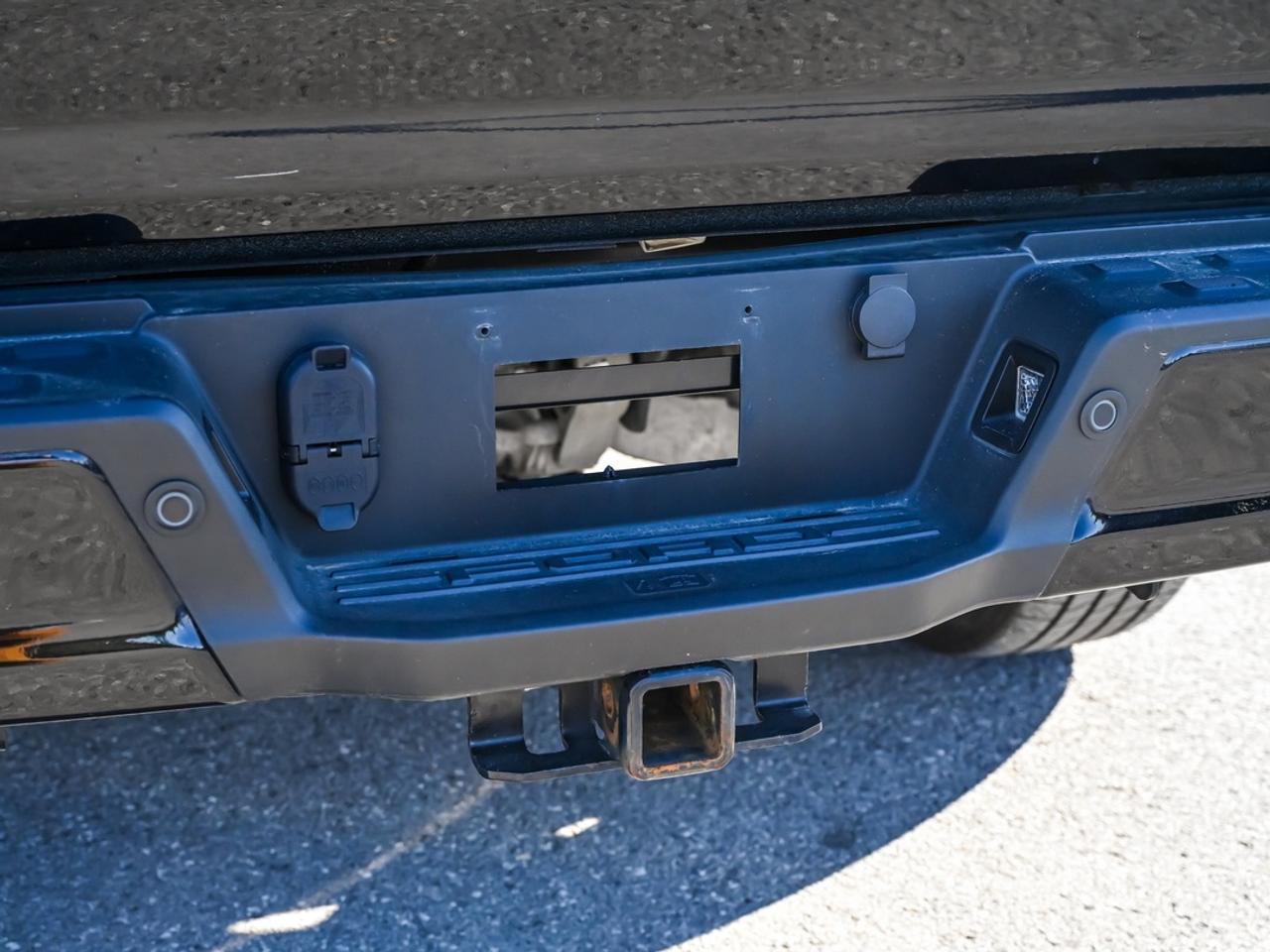 2025 Ford F-150 Lightning Flash Photo