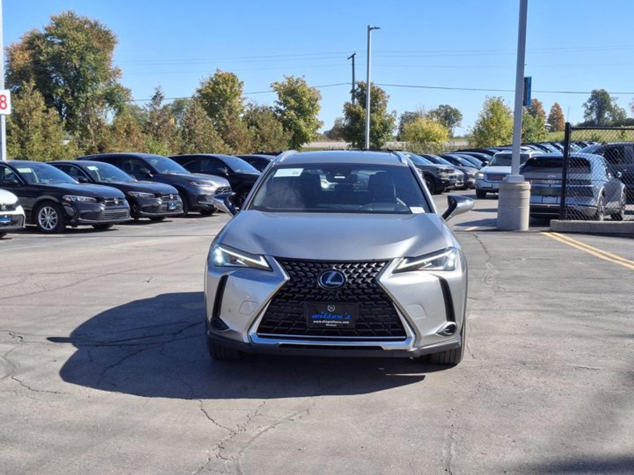 2021 Lexus UX UX 250h AWD | Hybrid | Luxury Pkg | Leather | Sunroof | Nav | HUD | Power Liftgate | and More ! Photo