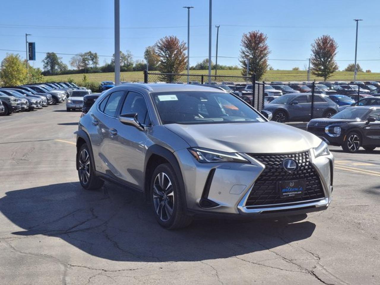 2021 Lexus UX UX 250h AWD | Hybrid | Luxury Pkg | Leather | Sunroof | Nav | HUD | Power Liftgate | and More ! Photo