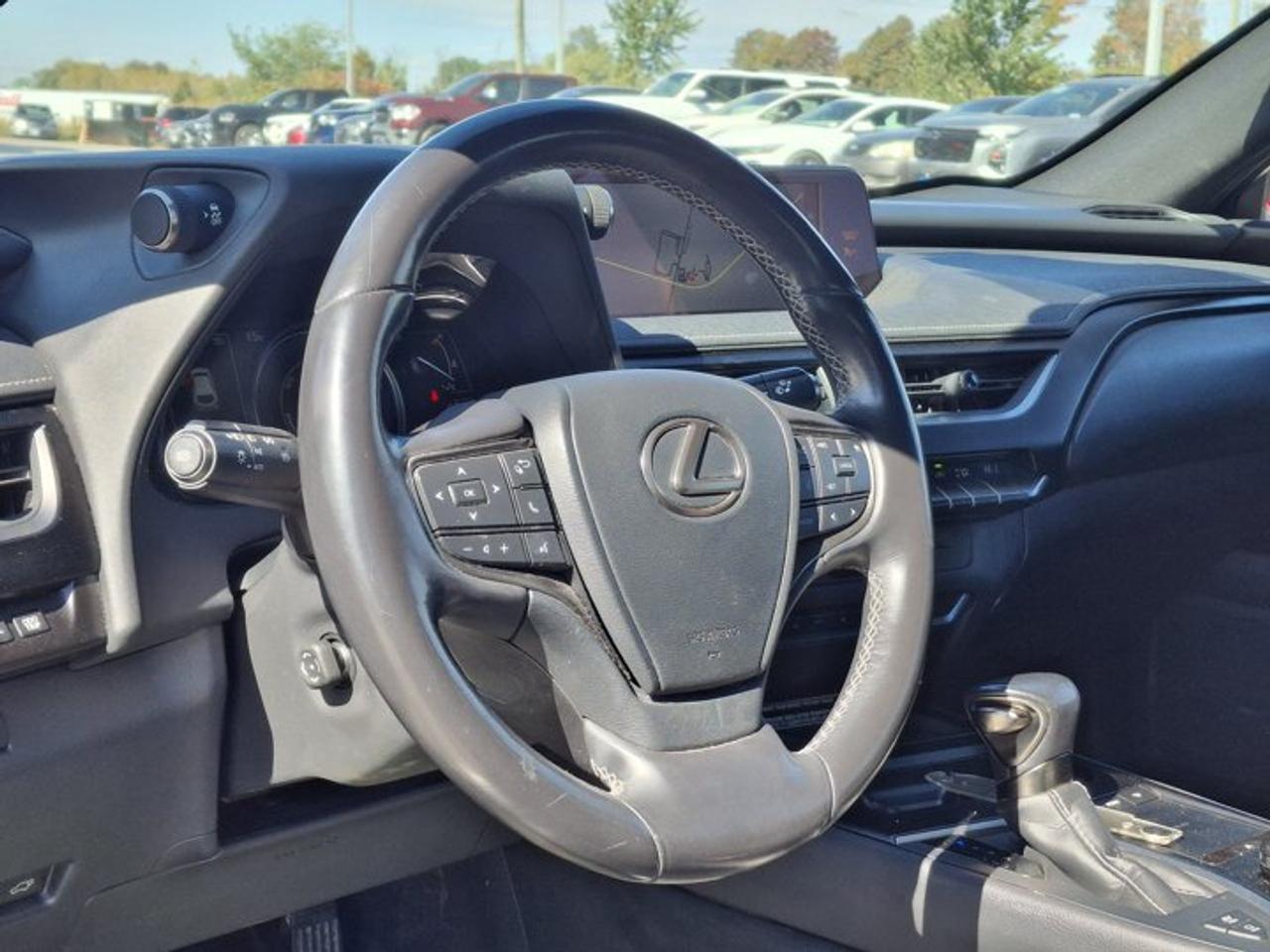 2021 Lexus UX UX 250h AWD | Hybrid | Luxury Pkg | Leather | Sunroof | Nav | HUD | Power Liftgate | and More ! Photo