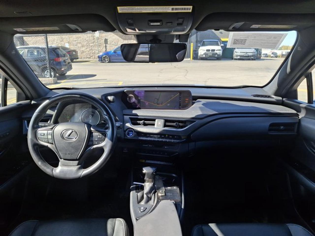 2021 Lexus UX UX 250h AWD | Hybrid | Luxury Pkg | Leather | Sunroof | Nav | HUD | Power Liftgate | and More ! Photo