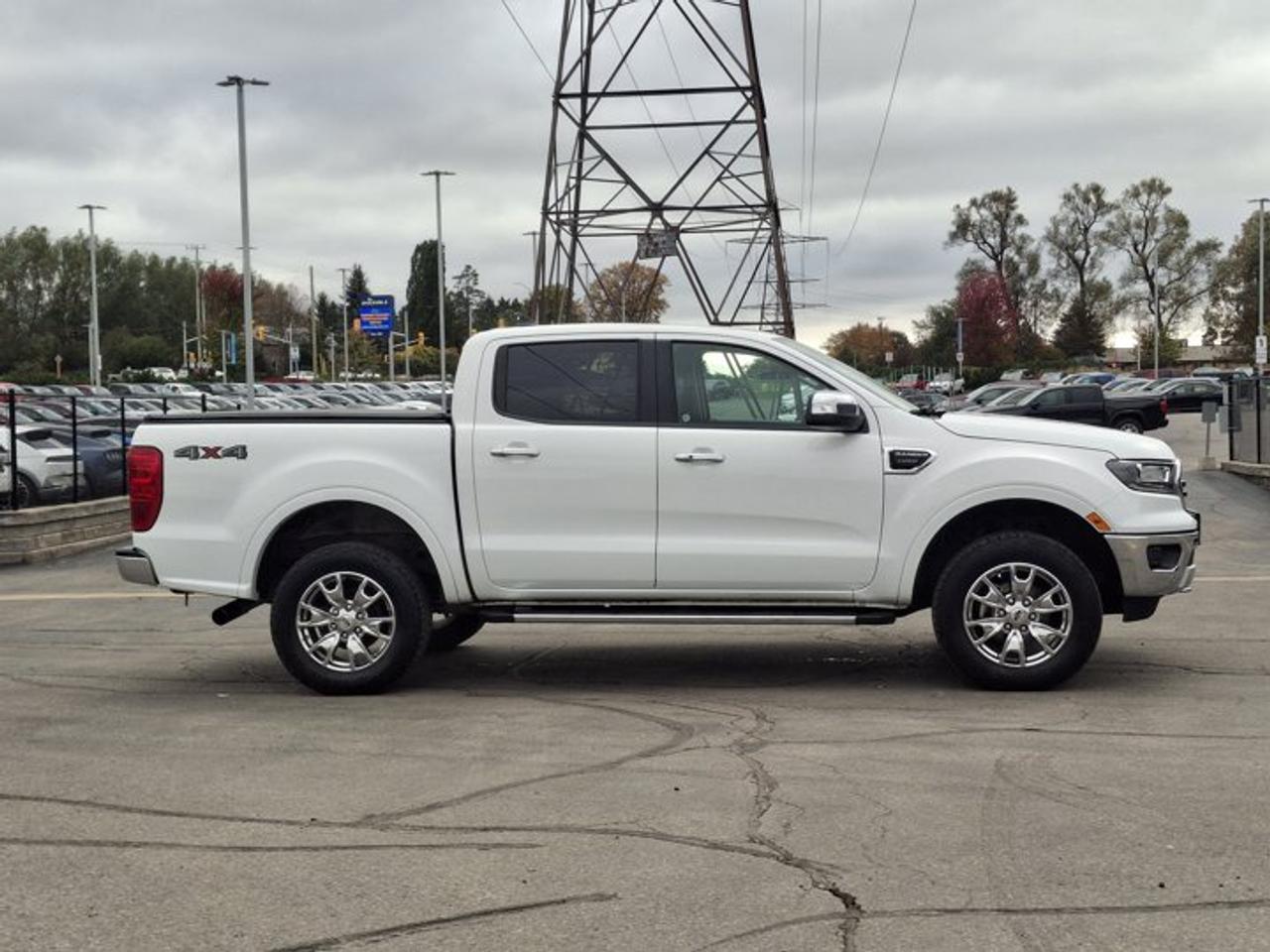 2021 Ford Ranger LARIAT 4x4 | 501A PKG | Chrome Appearance PKG | Leather | Heated Seats | Remote Start | and More ! Photo