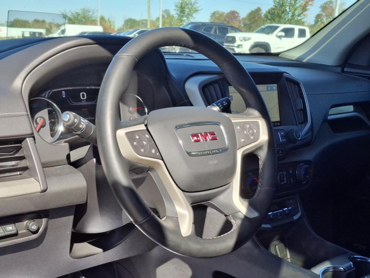 2023 GMC Terrain Denali AWD | Leather | Panoramic Sunroof | Heated Memory Seats | Heated Steering | BSM & More ! Photo