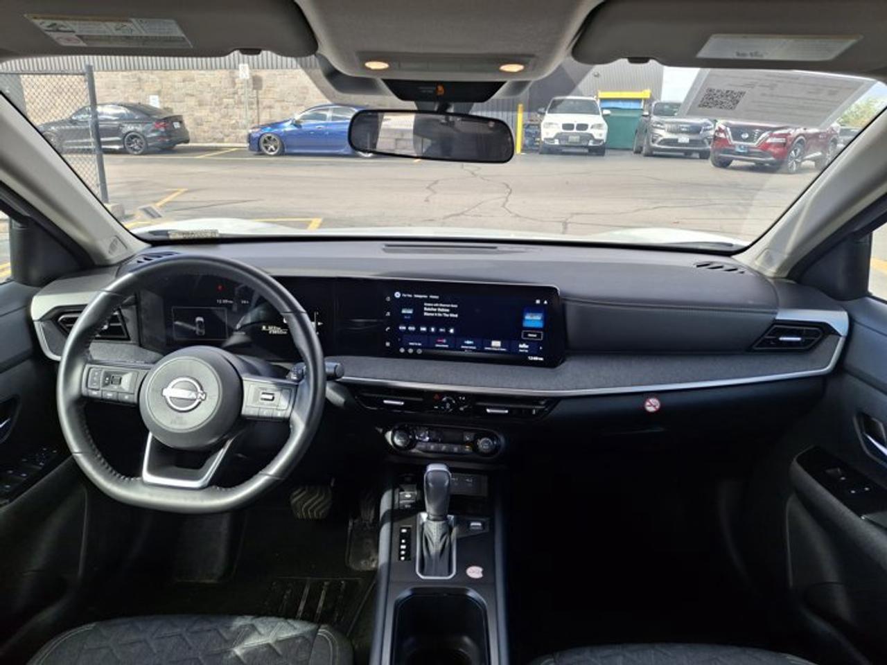 2026 Nissan Kicks SV AWD | Heated Wheel + Seats | Smart Cruise | BSW + RCTA | Remote Start | Smart Key | and More ! Photo