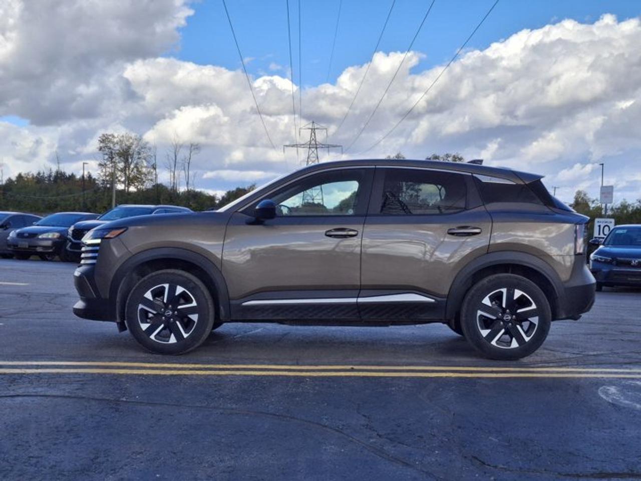2026 Nissan Kicks SV AWD | Heated Wheel + Seats | Smart Cruise | BSW + RCTA | Remote Start | Smart Key | and More ! Photo1
