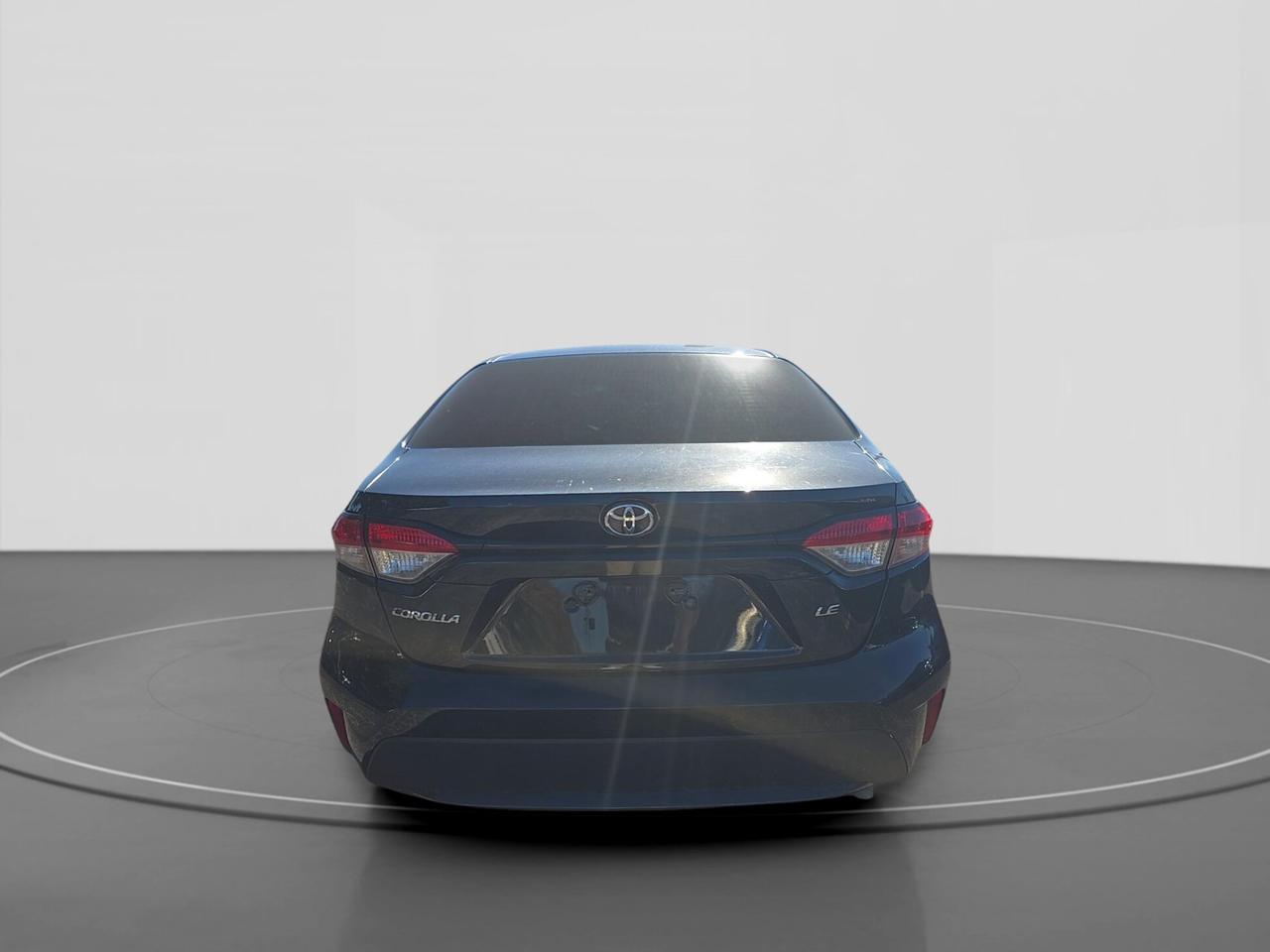 2020 Toyota Corolla LE Photo2