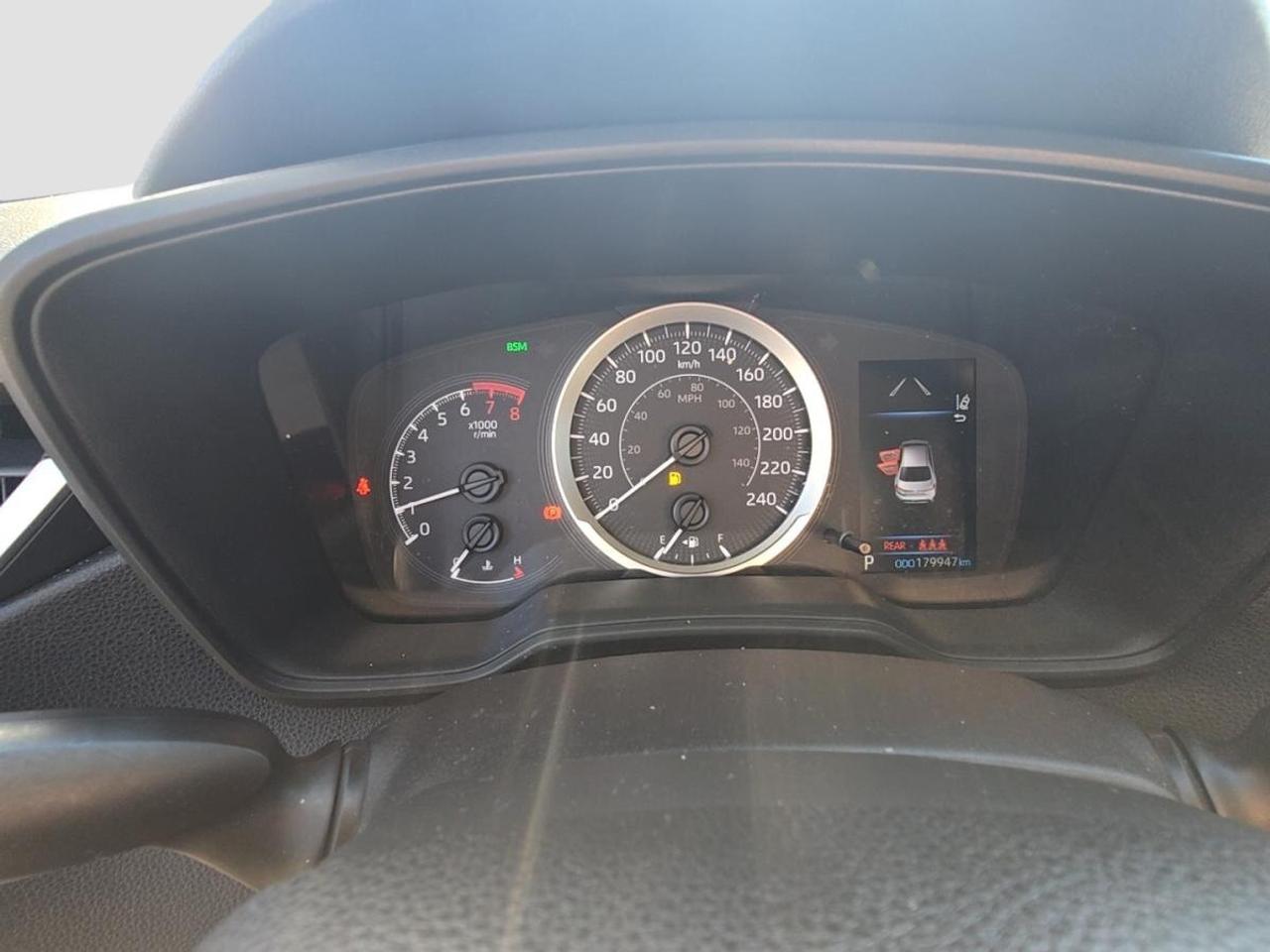 2020 Toyota Corolla LE Photo