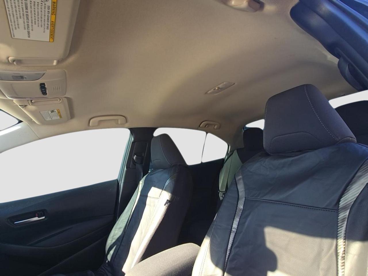 2020 Toyota Corolla LE Photo