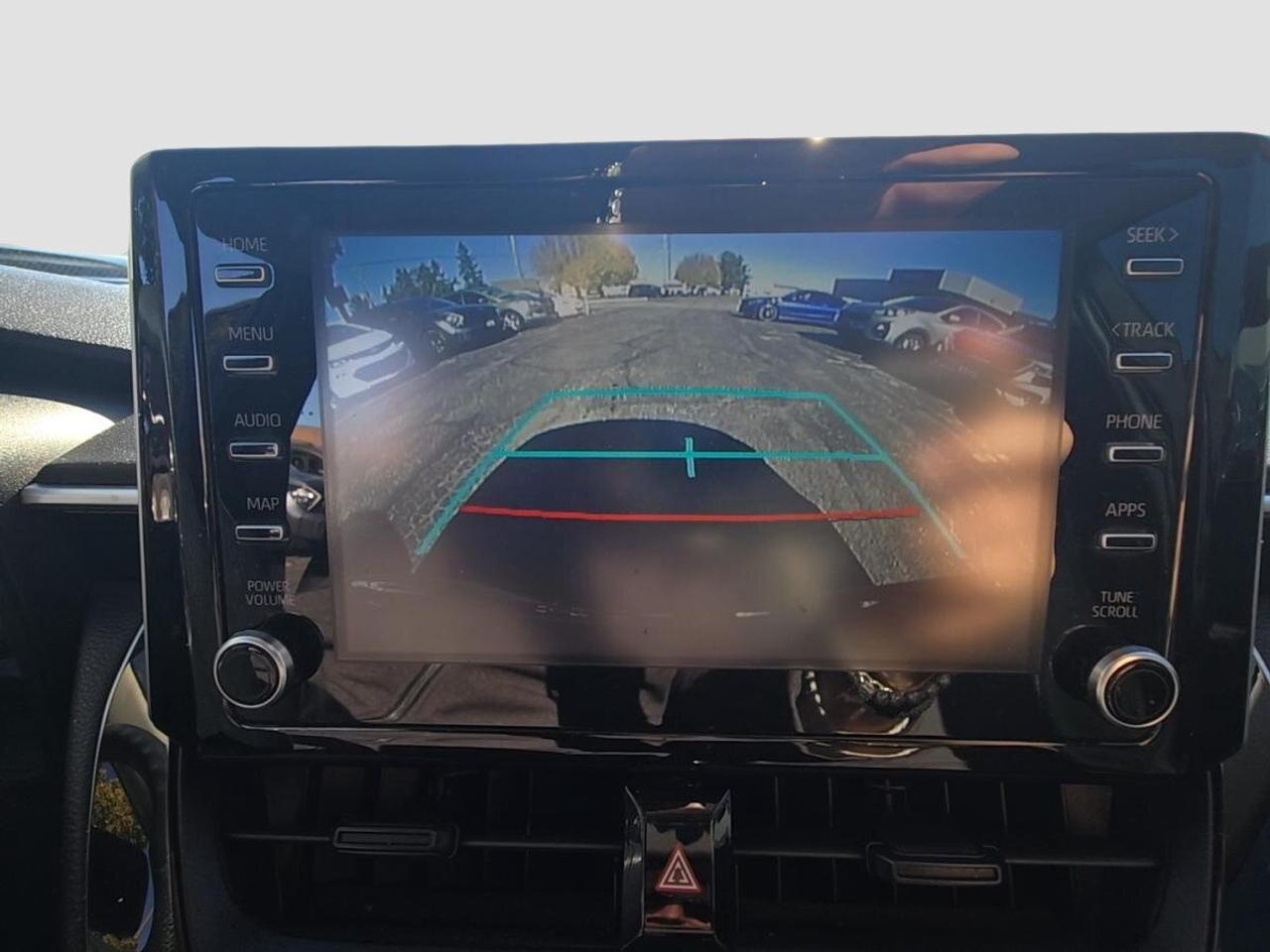 2020 Toyota Corolla LE Photo