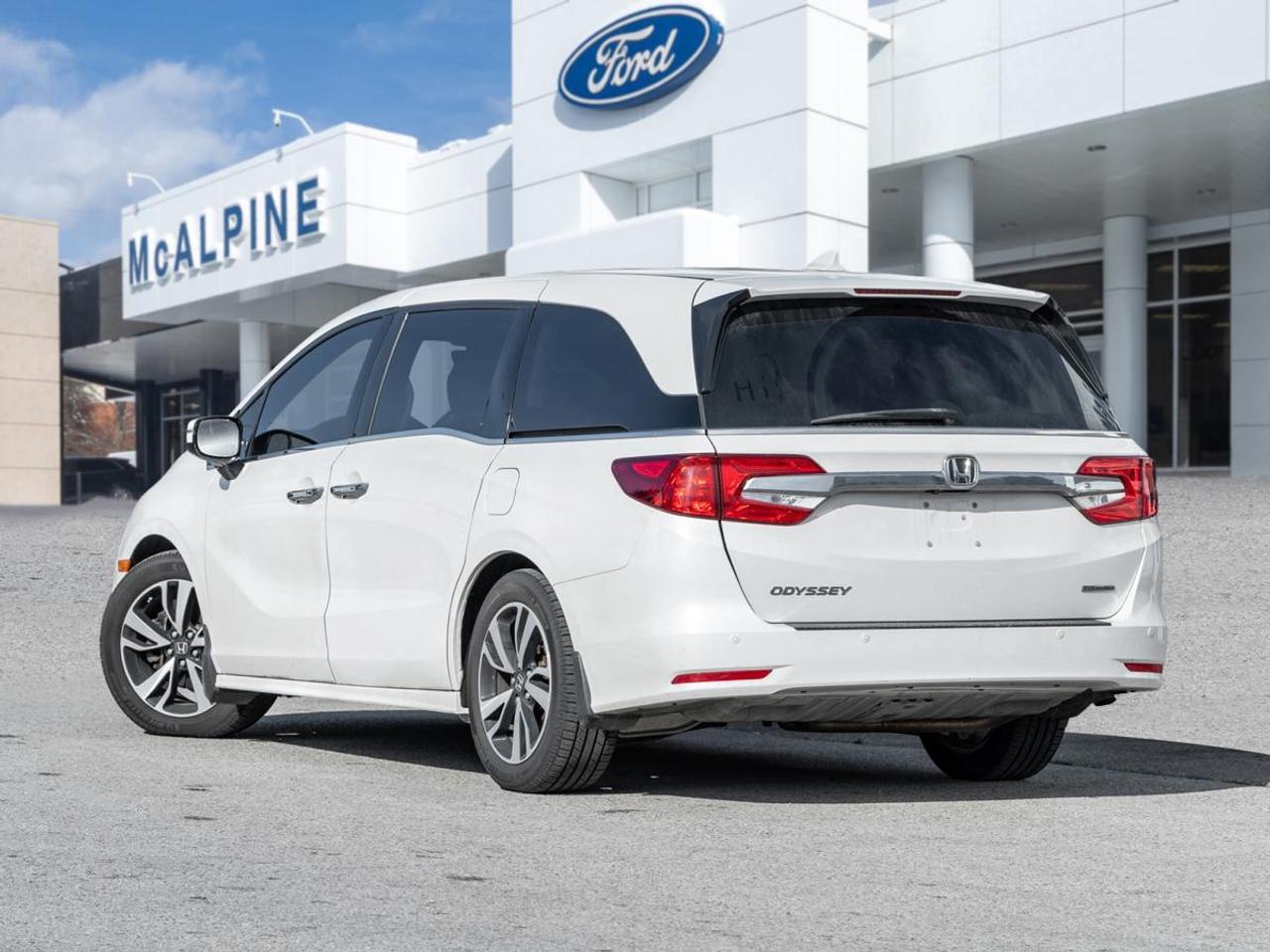 2020 Honda Odyssey Touring Photo4